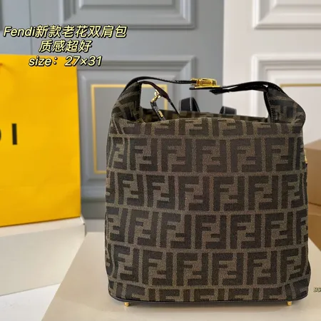 フェンディ リュックサック