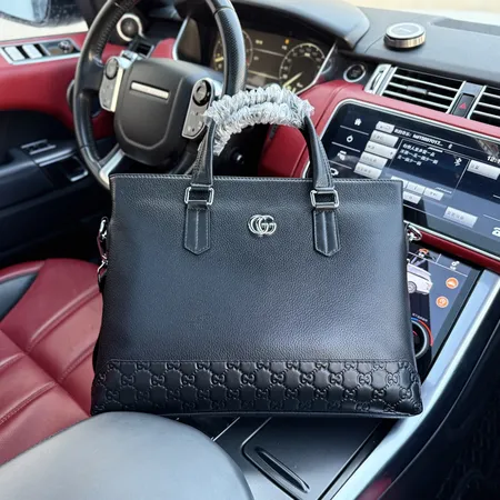 グッチ ショルダーバッグ