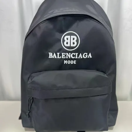 バレンシアガ リュックサック