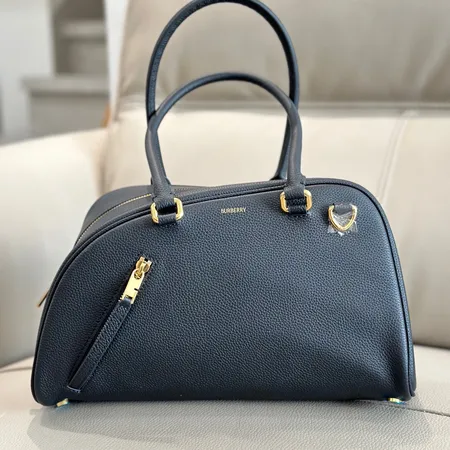 バーバリー ス ハンドバッグ