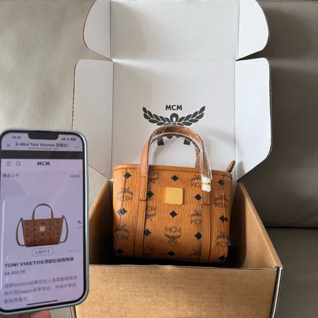 エムシーエム ショルダーバッグ