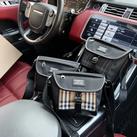 バーバリー ス ショルダーバッグ