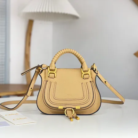 ブルガリ ショルダーバッグ