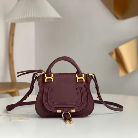 ブルガリ ショルダーバッグ