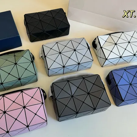 イッセイ ミヤケ ハンドバッグ