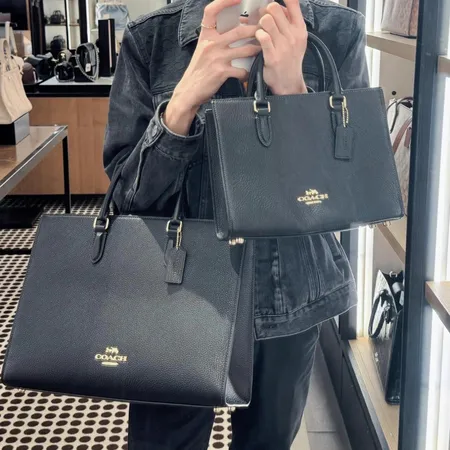 コーチ ショルダーバッグ