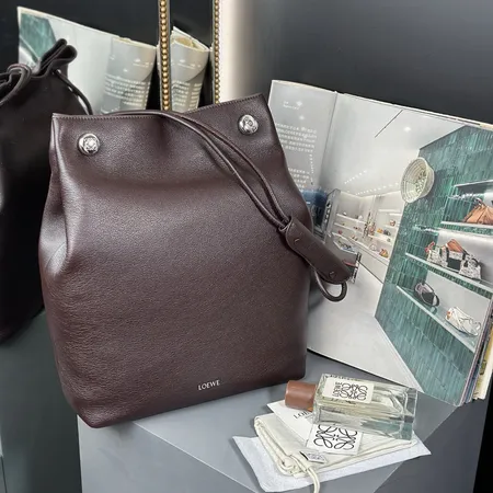 セリーヌ ショルダーバッグ