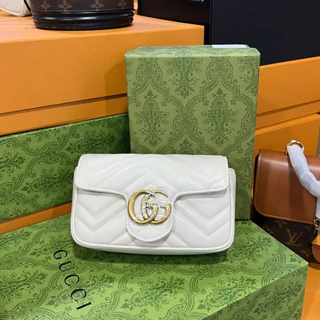 グッチ キーケース