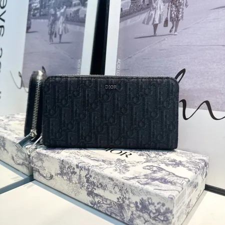 ディオール 長財布
