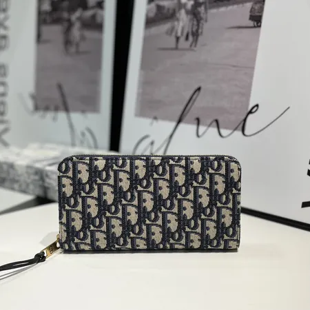 ディオール 長財布