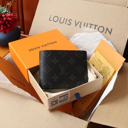 ルイヴィトン 折り財布