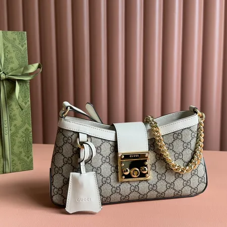 グッチ キーケース