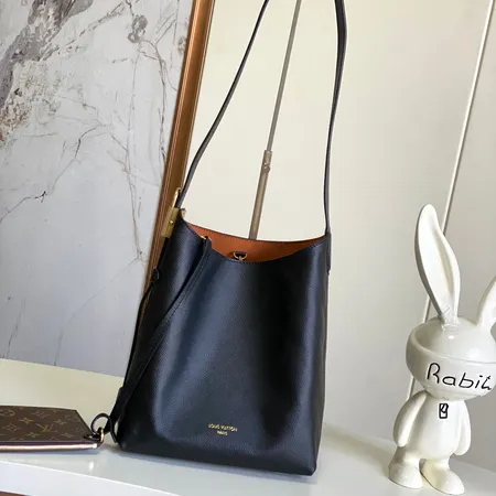 ルイヴィトン キーケース