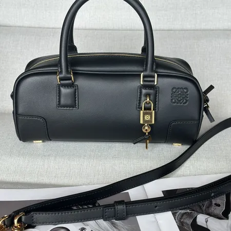 ロエベ キーケース