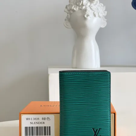 ルイヴィトン 名刺入れ