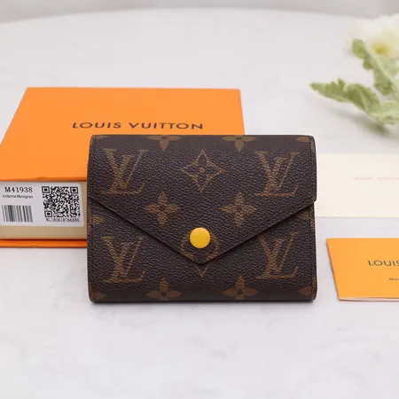 ルイヴィトン 折り財布