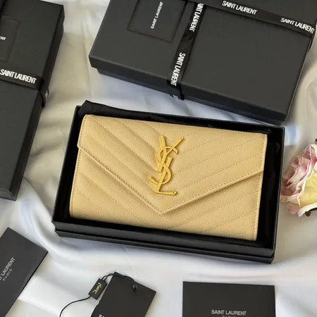 イブサンローラン 長財布