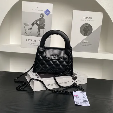 シャネル 名刺入れ