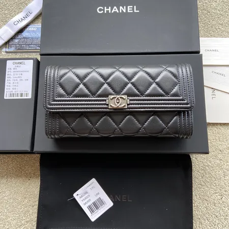 シャネル 名刺入れ