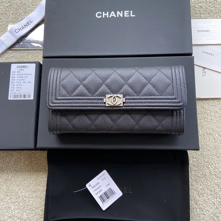シャネル 名刺入れ