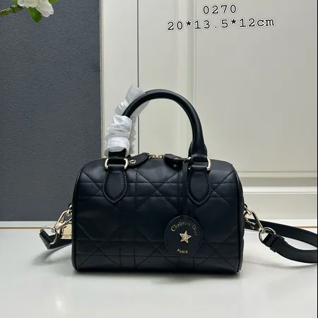 ディオール キーケース