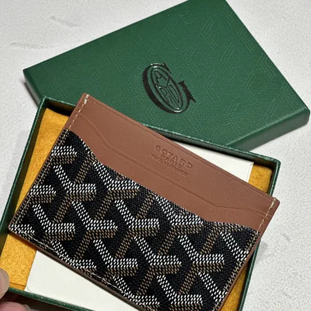 ゴヤール 長財布