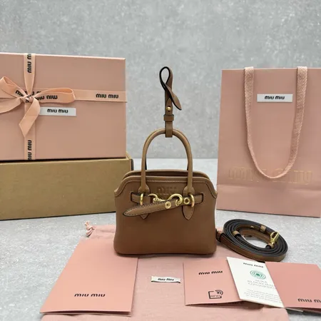 ミュウミュウ キーケース