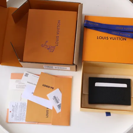 ルイヴィトン 長財布