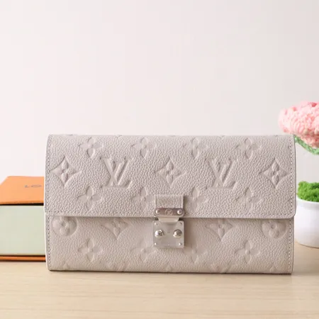 ルイヴィトン 長財布