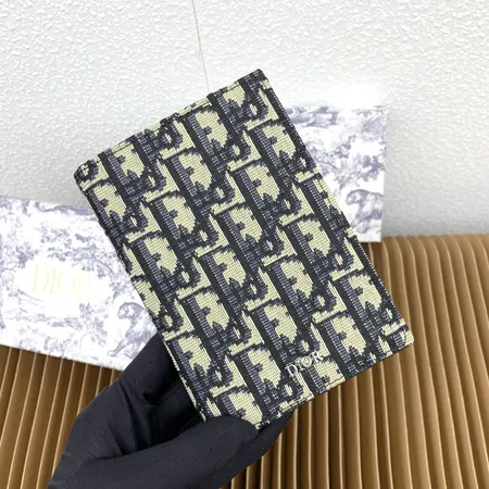 ディオール 長財布