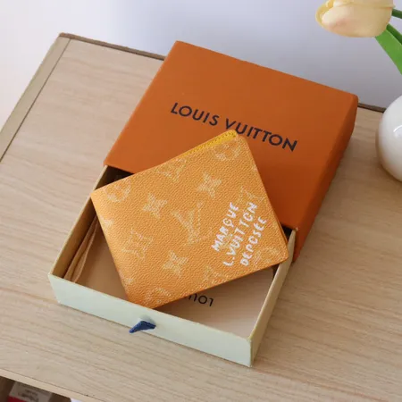 ルイヴィトン 折り財布