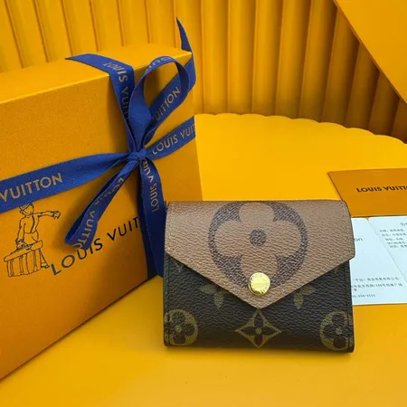 ルイヴィトン 名刺入れ