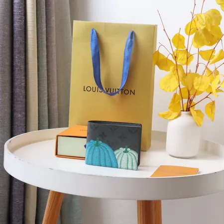 ルイヴィトン 折り財布