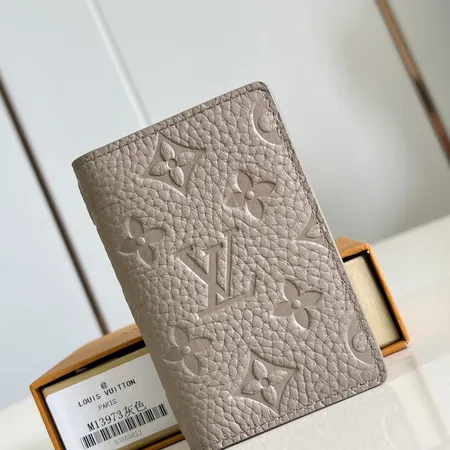 ルイヴィトン 名刺入れ