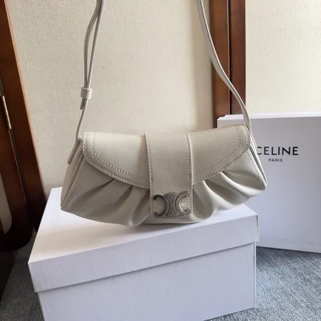 セリーヌ キーケース