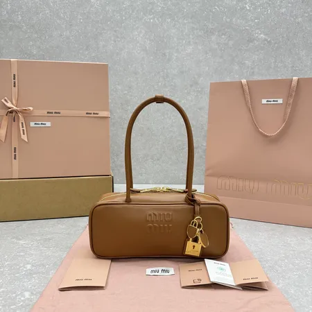 ミュウミュウ キーケース