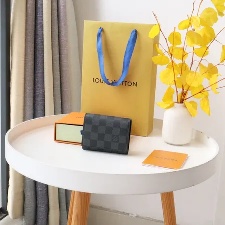 ルイヴィトン 名刺入れ