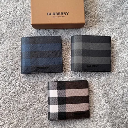 バーバリー ス 折り財布