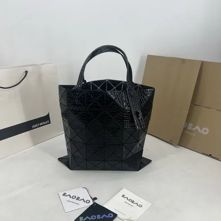 イッセイ ミヤケ キーケース