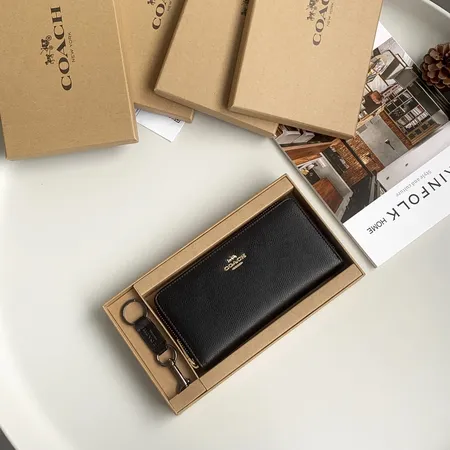 コーチ 長財布