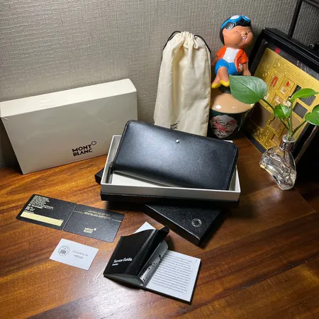 モンブラン 折り財布