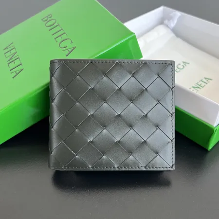 ボッテガ ヴェネタ 折り財布