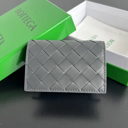 ボッテガ ヴェネタ 名刺入れ