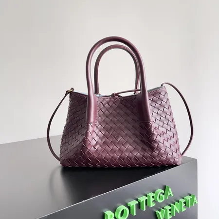 ボッテガ ヴェネタ キーケース