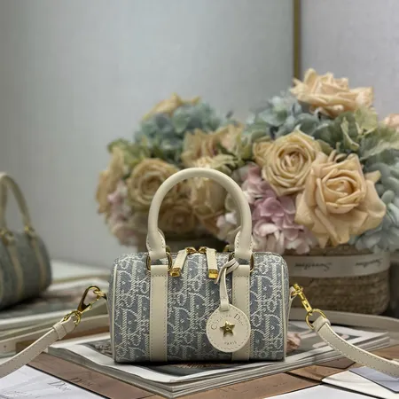 ディオール キーケース