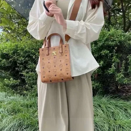 エムシーエム キーケース