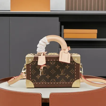 ルイヴィトン キーケース