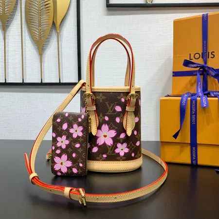 ルイヴィトン キーケース