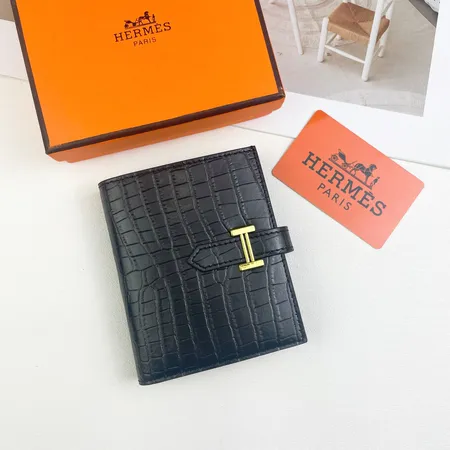 エルメス 折り財布