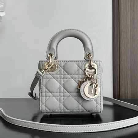 ディオール キーケース